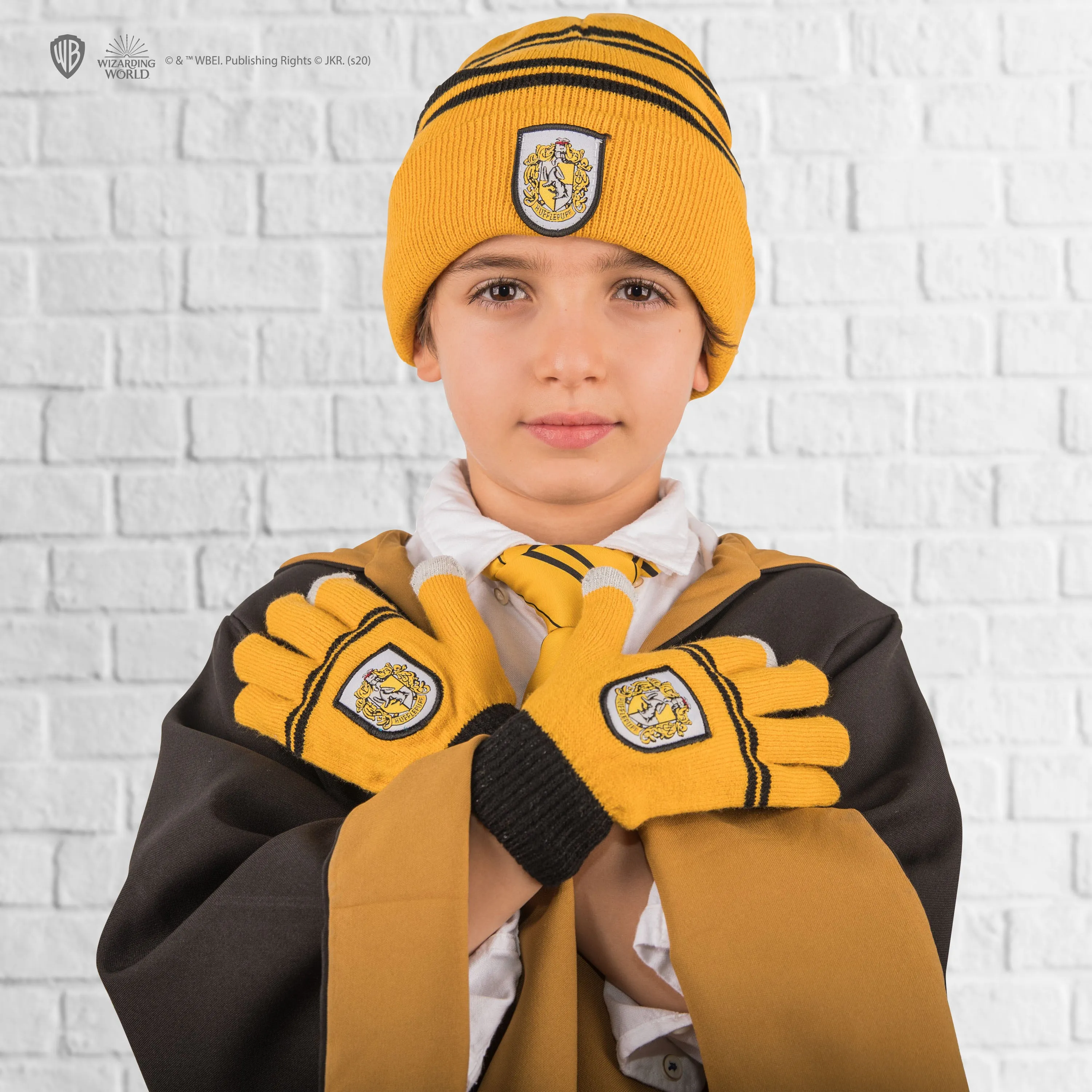 Kids Hufflepuff Gloves and Beanie Set